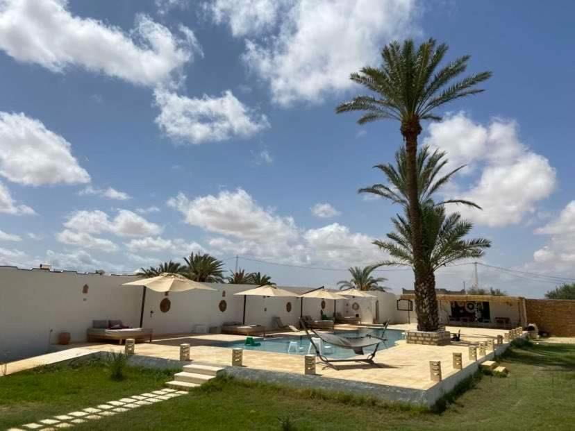 Dar Oueghlani - Maison D'Hotes El Mây Eksteriør bilde
