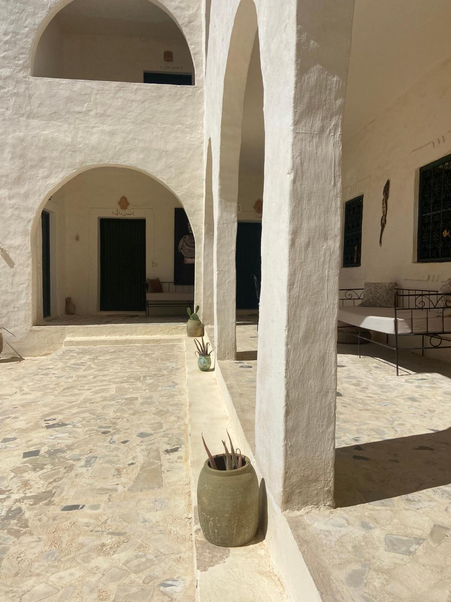 Dar Oueghlani - Maison D'Hotes El Mây Eksteriør bilde